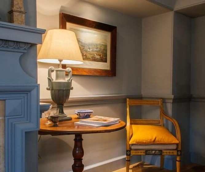 خانه 3 خوابه, The Pavilion At Lamb S House