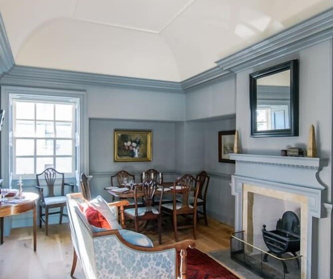 خانه 3 خوابه, The Pavilion At Lamb S House