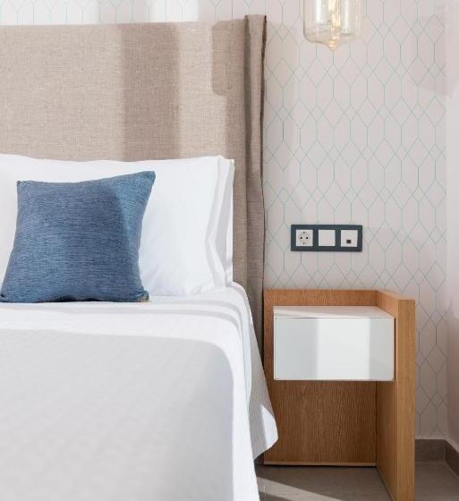 اتاق سوپریور, Akti Belvedere Color & Essence