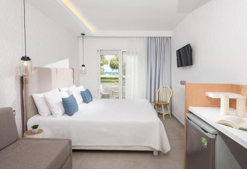 اتاق سوپریور, Akti Belvedere Color & Essence