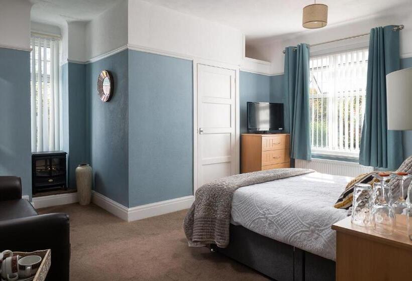 Quarto Estandar, Rosaire Guest House