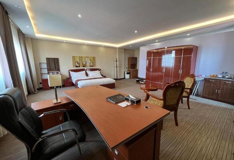 سوییت اجرایی, 2000 Hotel Downtown Kigali