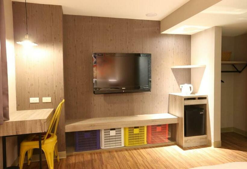 اتاق کلاسیک, Central