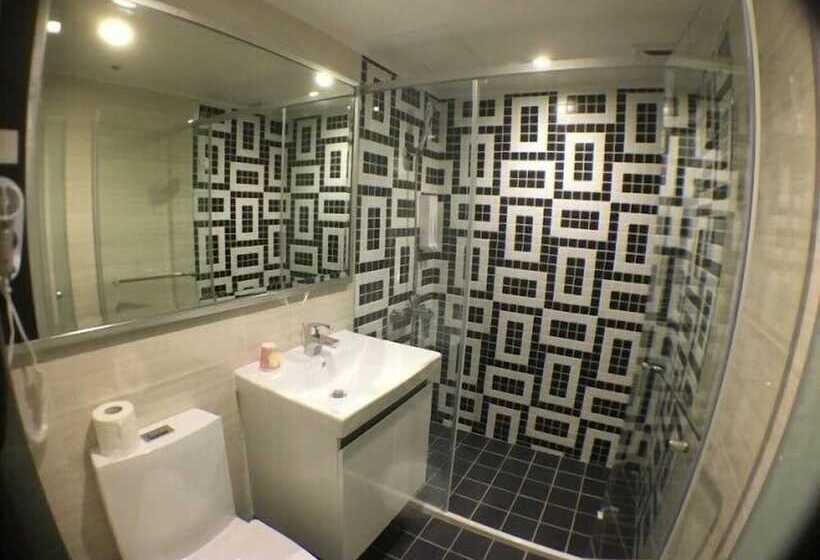 اتاق استاندارد, Central