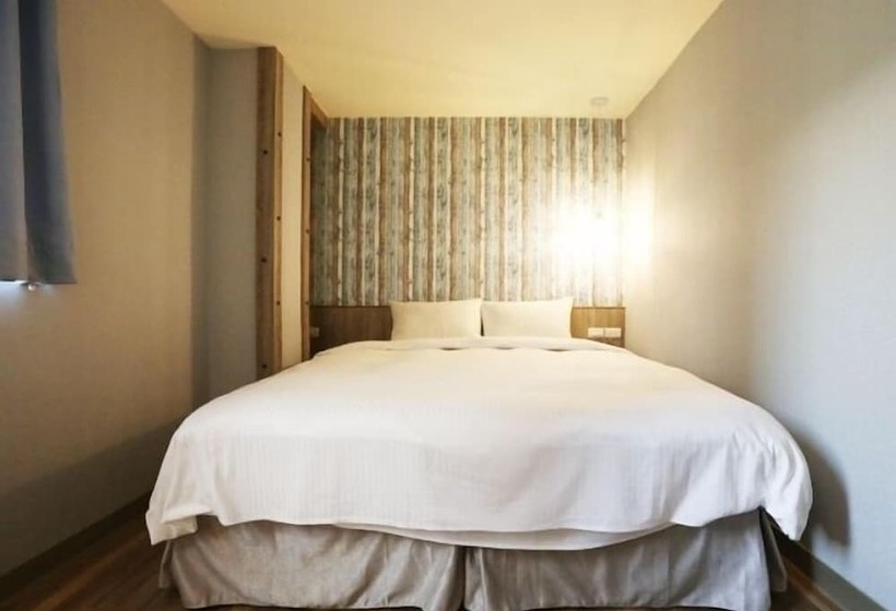 اتاق استاندارد, Central