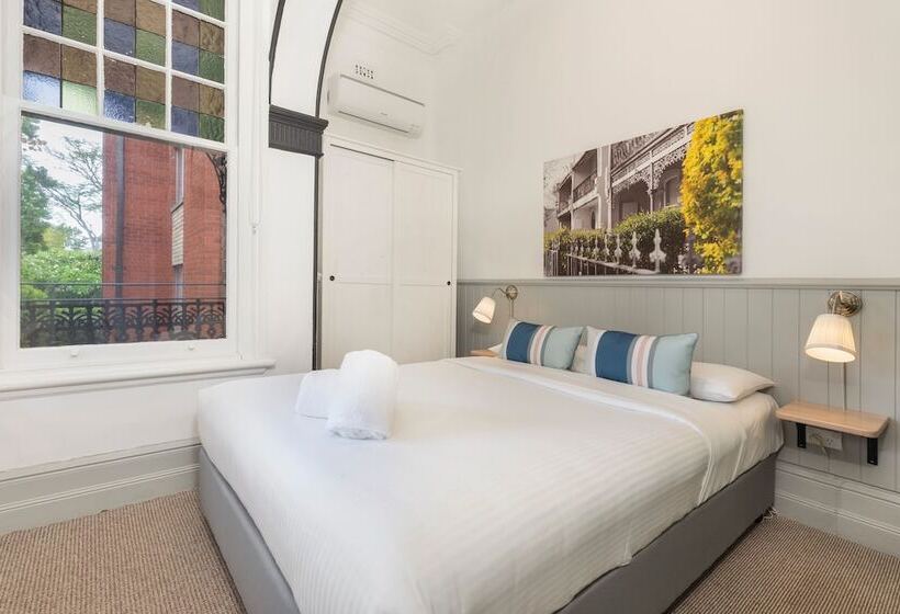 اتاق استاندارد با سرویس بهداشتی مشترک, Dalziel Lodge