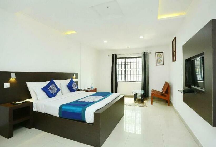 اتاق لوکس, Half Moon Residency Calicut
