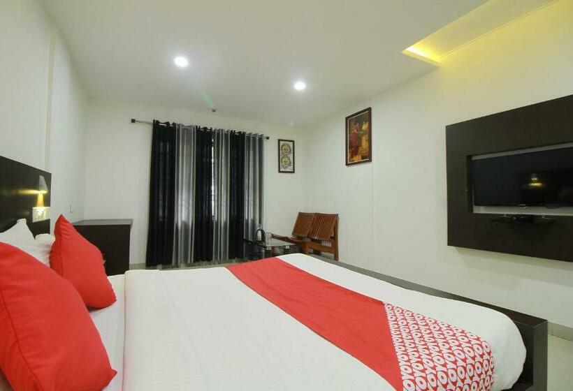 اتاق لوکس, Half Moon Residency Calicut