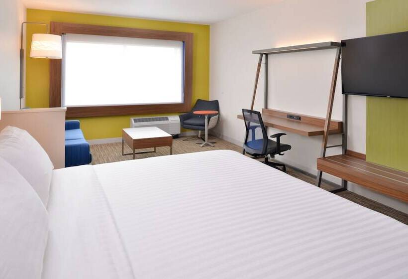 סוויטה מותאמת לאדם עם מוגבלויות, Holiday Inn Express & Suites Madison, An Ihg