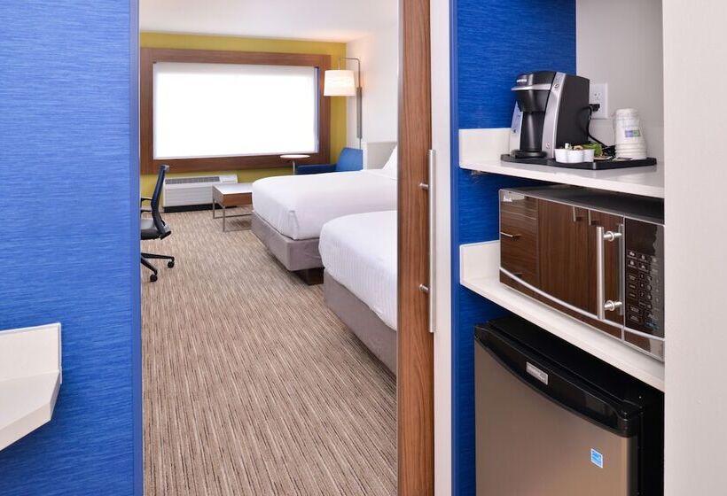 Люкс Адаптированный для Инвалидов, Holiday Inn Express & Suites Madison, An Ihg