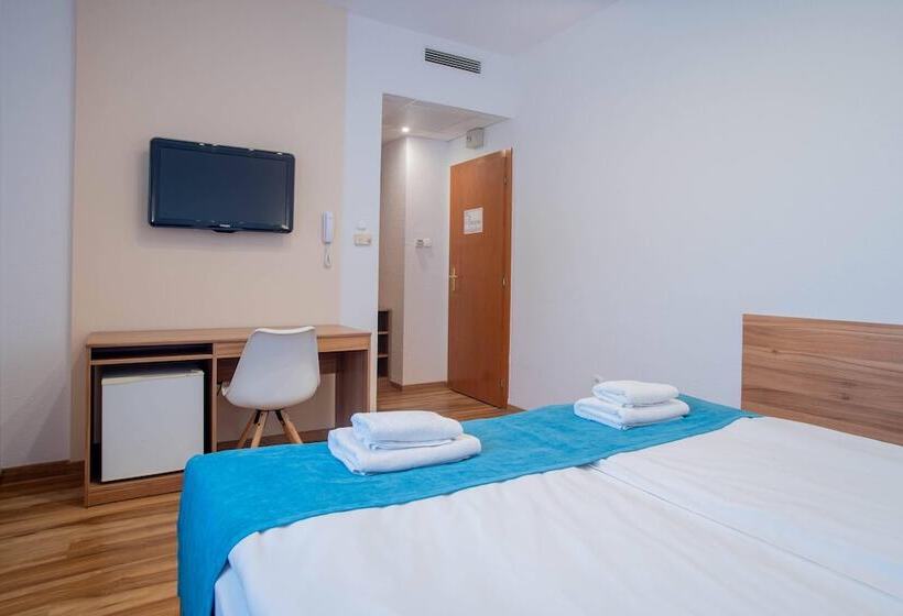 اتاق سوپریور, Homoky S Bestline