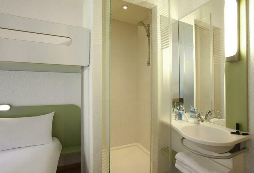 Номер Стандарт Трехместный, Ibis Budget Basel City