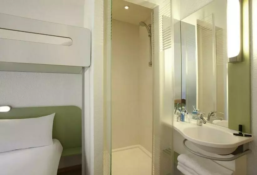 スタンダードトリプルルーム, Ibis Budget Basel City