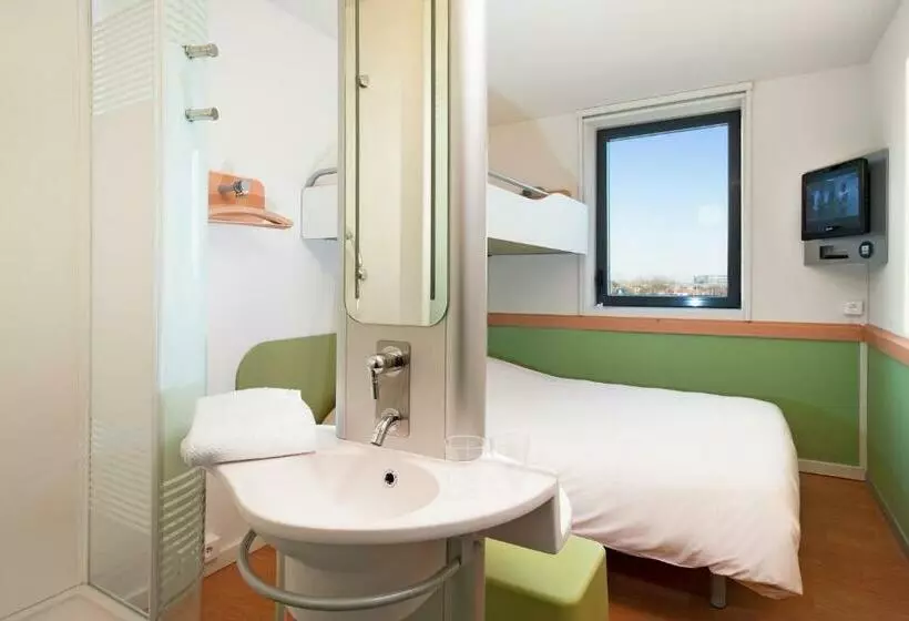 スタンダードトリプルルーム, Ibis Budget Toulouse Aeroport