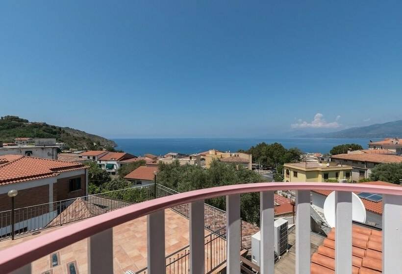 اتاق استاندارد با چشم‌انداز, Le Tre Caravelle