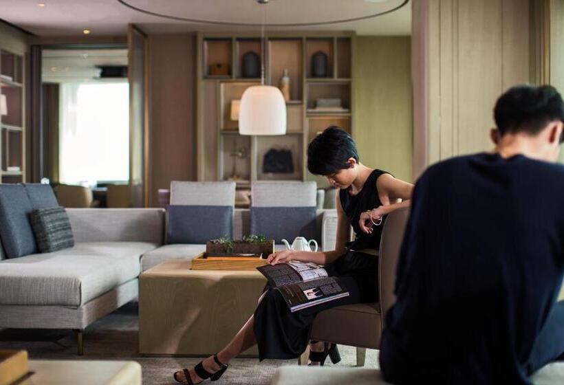 带双人大床的行政管理套房, Shenzhen Marriott Hotel Nanshan