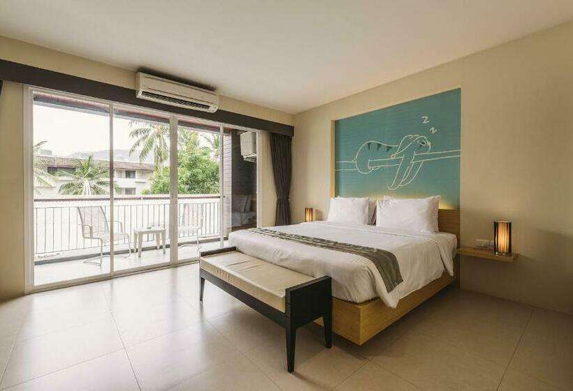 חדר דלוקס, Tiras Patong Beach