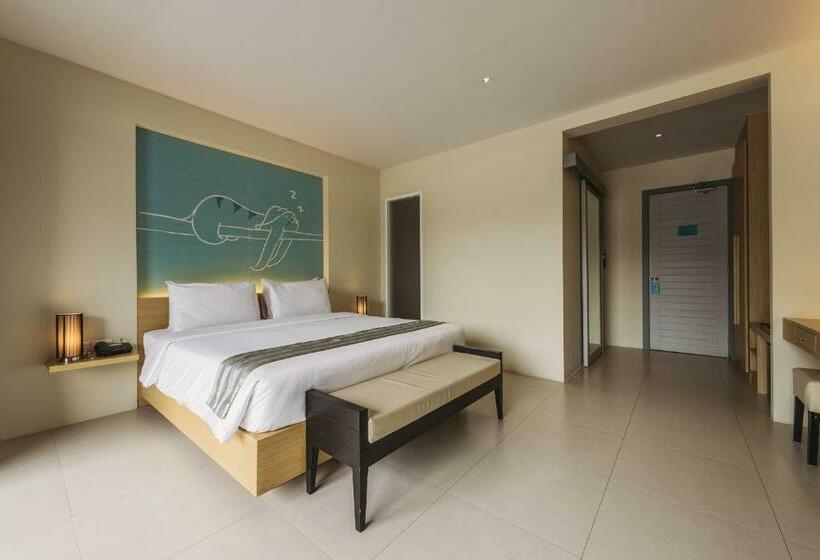 חדר דלוקס, Tiras Patong Beach