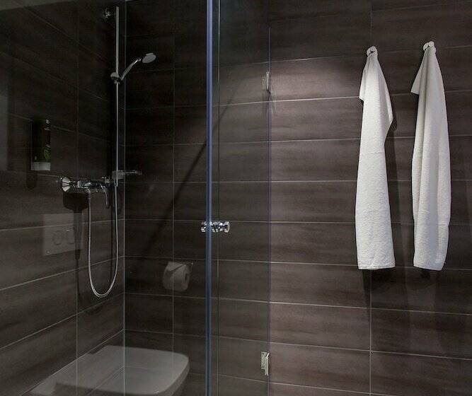 Номер Стандарт, Tobbaccon