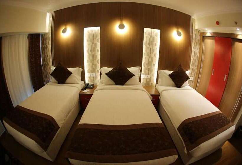 스탠다드 트리플 룸, Tolip Inn Maadi