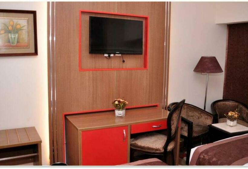 스탠다드 트리플 룸, Tolip Inn Maadi