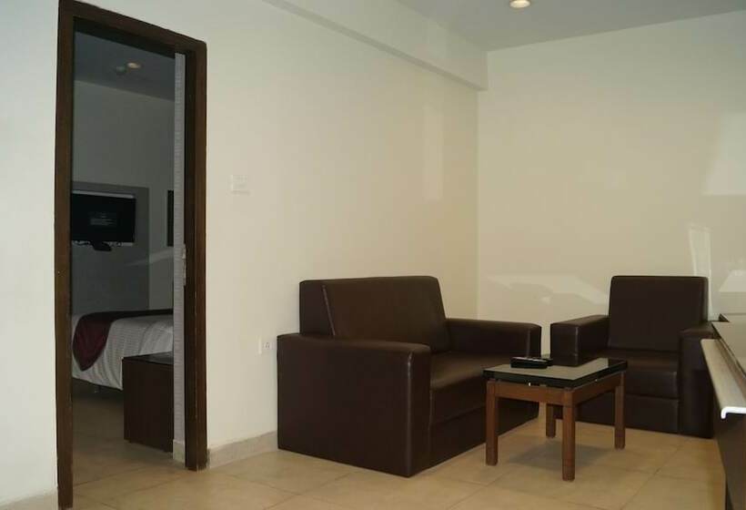 سوییت لوکس, V7