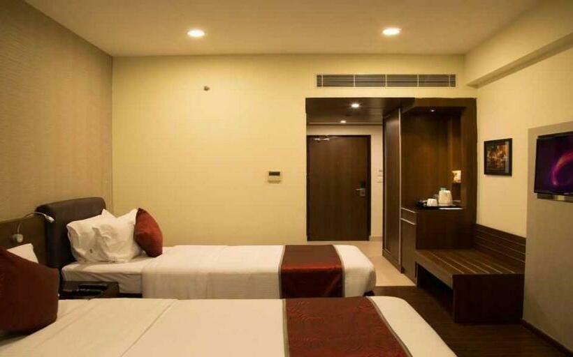 سوییت لوکس, V7