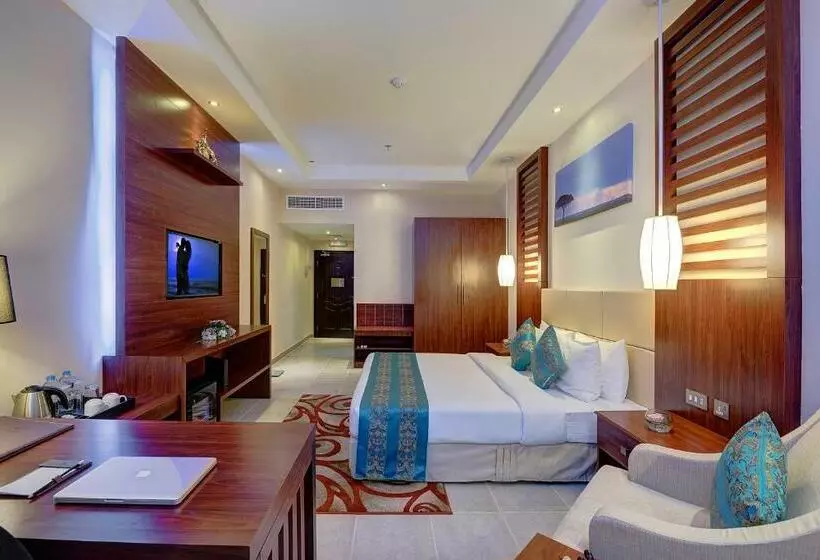 デラックスルーム, Western Hotel Ghayathi