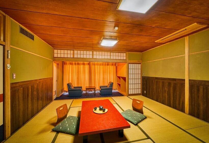 غرفة قياسية, Ooedo Onsen Monogatari Dogo