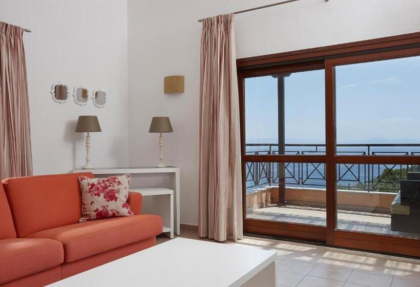 Вилла 4 Спальни, Anassa Mare Villas & Residences