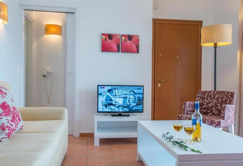 Вилла 5 Спален, Anassa Mare Villas & Residences