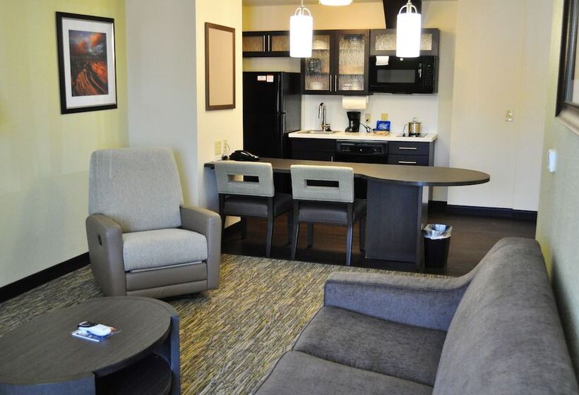 סוויטה מותאמת לאדם עם מוגבלויות, Candlewood Suites Bay City, An Ihg