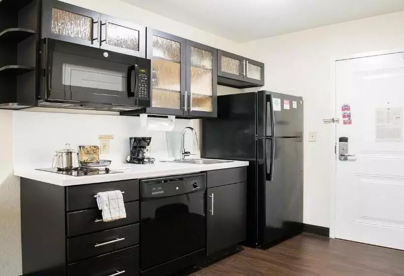 Standard-huone, Candlewood Suites Bay City, An Ihg