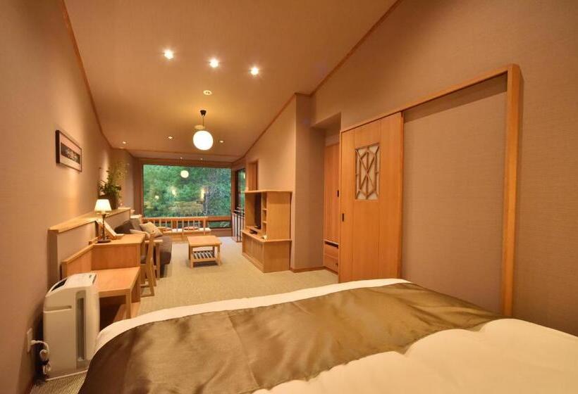 Deluxe room with river view, La Vista Akangawa