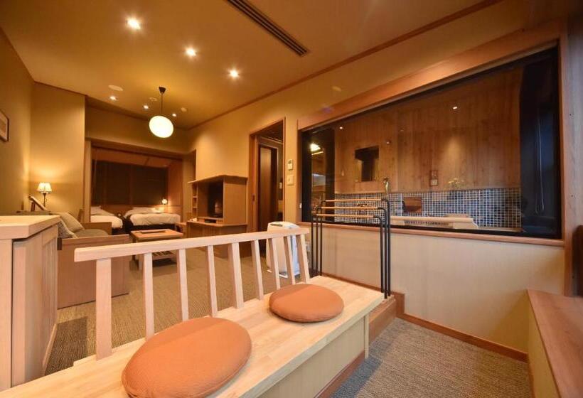 标准间, La Vista Akangawa