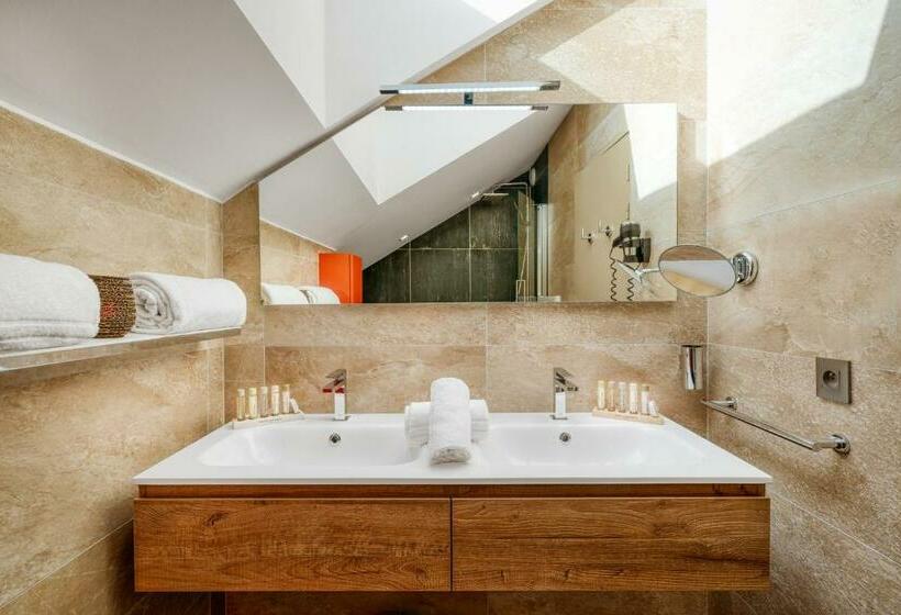 Номер Superior, Le Tremplin