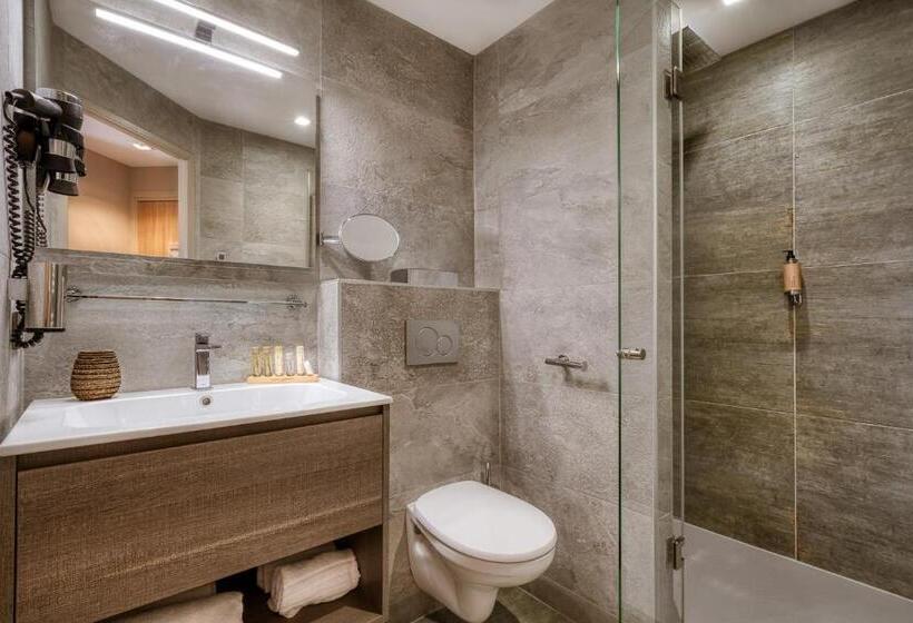 Классический Номер, Le Tremplin