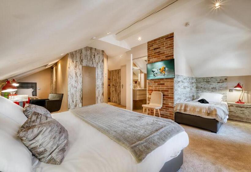 Deluxe Quadruple Room, Le Tremplin