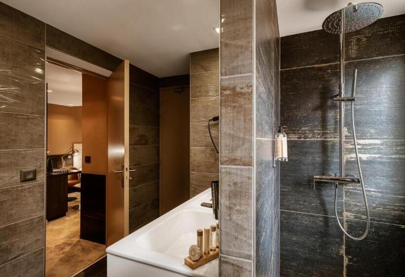 Полулюкс, Le Tremplin