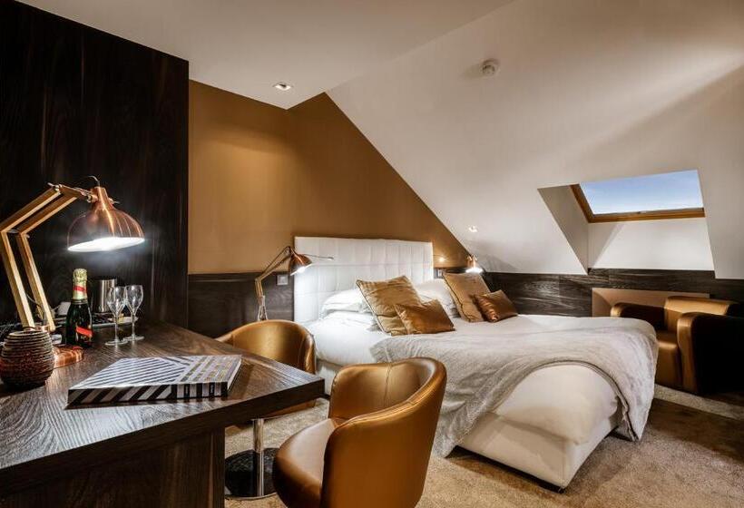 Полулюкс, Le Tremplin