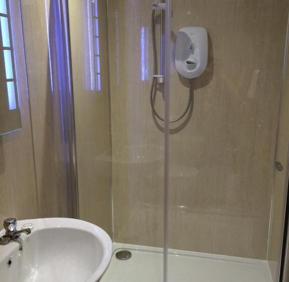 חדר דלוקס, Links Lets Room Only