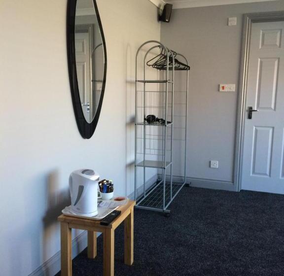 חדר דלוקס, Links Lets Room Only