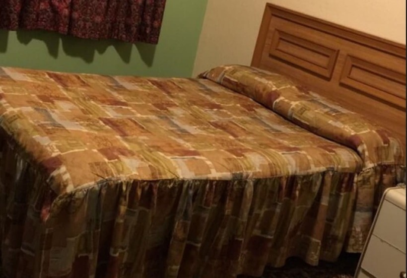 غرفة قياسية, Roxy