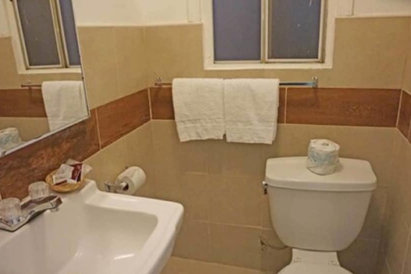 غرفة قياسية, Roxy