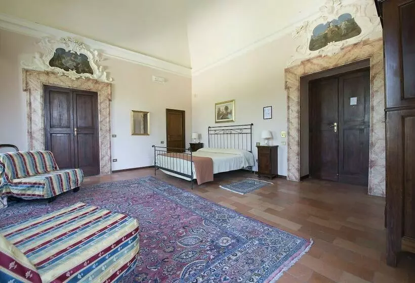 スイート, Villa Montegranelli