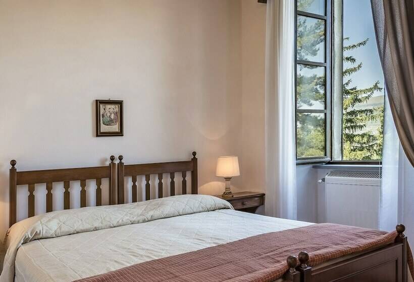 غرفة قياسية, Villa Montegranelli