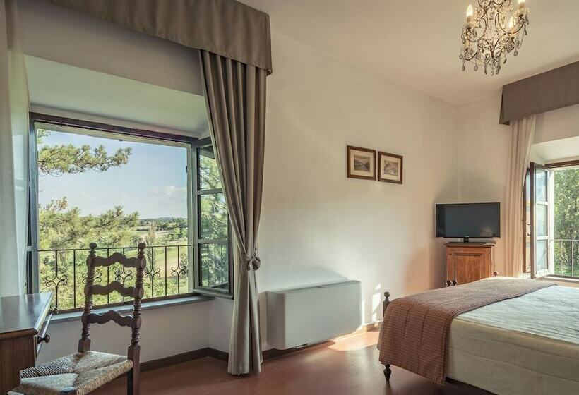 غرفة قياسية, Villa Montegranelli