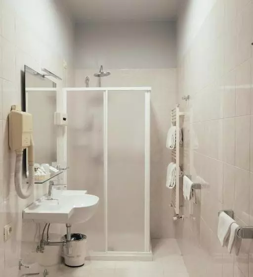 スタンダード４人部屋, Villa Montegranelli