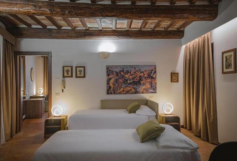 Четырехместный Номер Стандарт, Villa Montegranelli