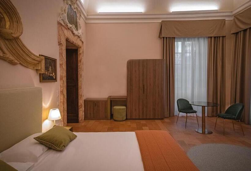 جناح, Villa Montegranelli